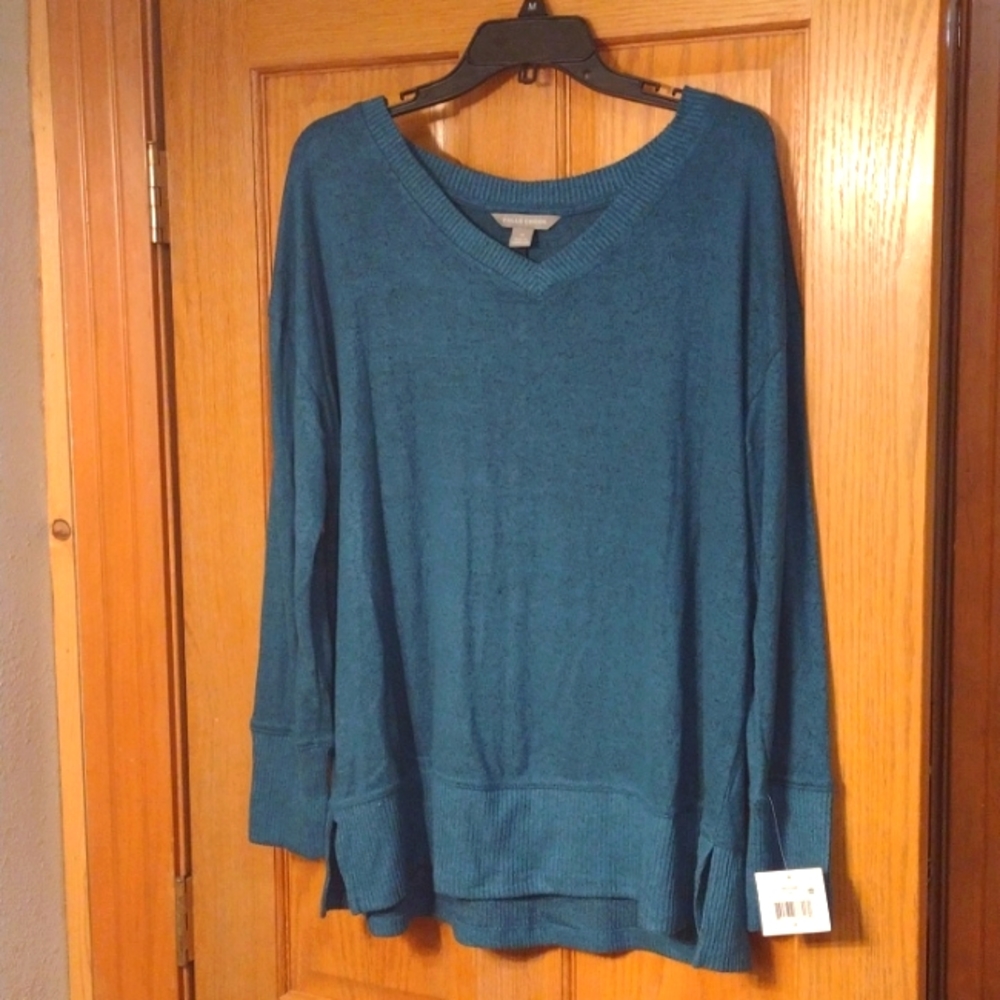 Teal Hacci Tunic top New With Tags